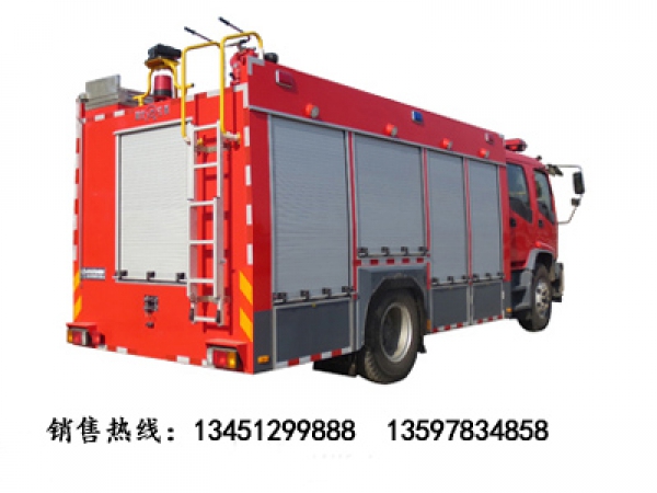 五十鈴6噸水罐（泡沫）消防車（FTR）